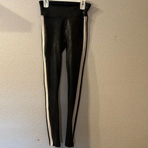 Spanx shimmer leggings with white stripe size XS
